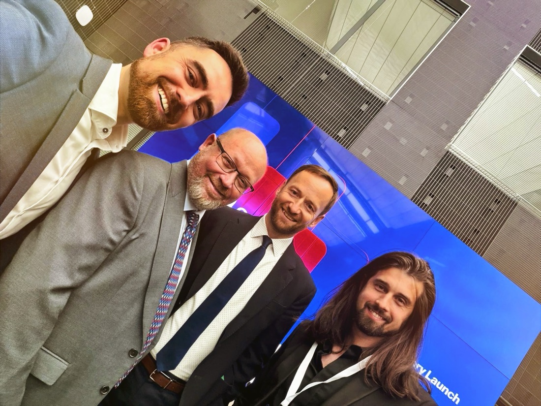 Dalibor Mráz s hosty na konferenci